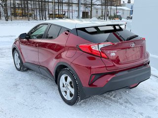 2018 Toyota C-HR XLE / TOIT BLANC HYPER RARE / TRÈS BAS KILOS / in Thetford Mines, Quebec - 6 - w320h240px
