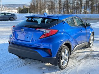 Toyota C-HR XLE / BAS KILOS / TRÈS ÉCONOMIQUE / 2019 à Thetford Mines, Québec - 4 - w320h240px