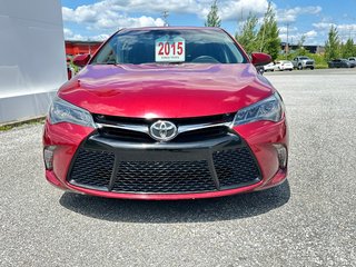 Toyota Camry XSE V6 / HYPER RARE !!! TRÈS BAS KILOS / GO!!! / 2015 à Thetford Mines, Québec - 2 - w320h240px