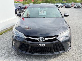Toyota Camry SE / AUTOM / PRIX IMBATTABLE !!!!! / 2017 à Thetford Mines, Québec - 2 - w320h240px