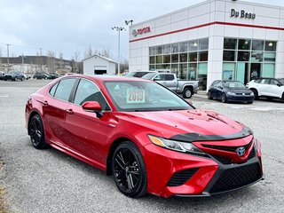 2019 Toyota Camry HYBRIDE SE / GROUPE AMÉLIORÉ / MAGS 18 / ANGLES MORT ET +++ / in Thetford Mines, Quebec - 3 - w320h240px