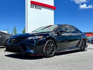 Toyota Camry XSE / TRD / ENTREE AIR / 1 SEUL PROPRIETAIRE / JAMAIS SORTI L’HIVER / COMME NEUF 2020 à Thetford Mines, Québec - 2 - w320h240px