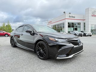 Toyota Camry Hybrid XSE / SUPER LOOK / IMPECCABLE / HYBRIDE 2022 à Thetford Mines, Québec - 2 - w320h240px
