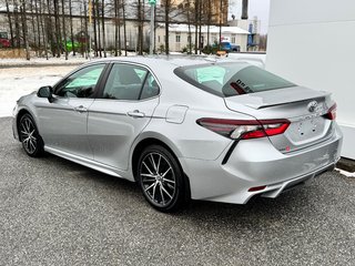Toyota Camry SE + TOIT + MAGS 18 / PEA 27-03-28=100KM / 2023 à Thetford Mines, Québec - 6 - w320h240px