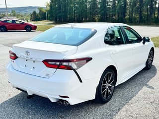 Toyota Camry SE AMÉLIORÉ AWD !!! HYPER RARE , ÉTAT NEUF  !!!!!! 2024 à Thetford Mines, Québec - 4 - w320h240px