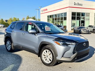 2023 Toyota COROLLA CROSS LE / OUI OUI 4850KM , 1 PROPRIO AGÉE SEULEMENT / in Thetford Mines, Quebec - 3 - w320h240px