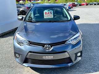 2016 Toyota Corolla LE + GROUPE TOIT / 1 SEUL PROPRIO / BAS KILOS / in Thetford Mines, Quebec - 3 - w320h240px
