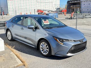 Toyota Corolla XLE / COMME NEUF !! / 1 PROPRIO : DAME 88 ANS / 2020 à Thetford Mines, Québec - 3 - w320h240px
