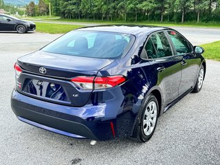 Toyota Corolla LE / BAS KILOS / VALEUR DE REVENTE ÉLEVÉE / 2021 à Thetford Mines, Québec - 4 - w320h240px