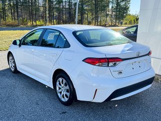2021 Toyota Corolla LE / AUTOM / PRIX IMBATTABLE !!! / in Thetford Mines, Quebec - 6 - w320h240px