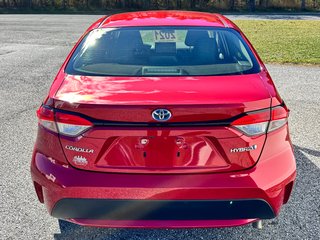 2021 Toyota Corolla HYBRID / 1 SEUL PROPRIETAIRE / INSPECTÉ in Thetford Mines, Quebec - 5 - w320h240px