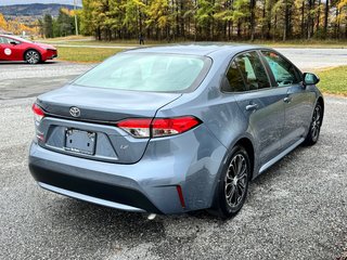 2021 Toyota Corolla LE / AUTOM / MAGS / BAS KILOS / FIABILITÉ / in Thetford Mines, Quebec - 5 - w320h240px