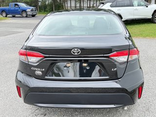 Toyota Corolla LE / 22.000KM / PEA 19-04-27=100KM / 2022 à Thetford Mines, Québec - 6 - w320h240px