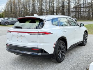 2025 Toyota Crown Signia LIMITED HYBRIDE AWD /  LE MOINS CHER DU NET !! / in Thetford Mines, Quebec - 4 - w320h240px