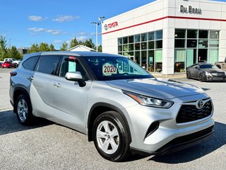 2020 Toyota Highlander LE AWD / PRIX IMBATTABLE / 8 PLACES / in Thetford Mines, Quebec - 4 - w320h240px