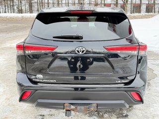 2020 Toyota Highlander LE AWD / 8 PASSAGERS / HITCH TOYOTA / in Thetford Mines, Quebec - 5 - w320h240px
