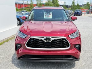 2021 Toyota Highlander XLE AWD / TRÈS BAS KILOS / 8 PASSAGERS / in Thetford Mines, Quebec - 3 - w320h240px