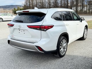 Toyota Highlander PLATINUM / IMPECCABLE / INT: BRUN /1 SEUL PROPR / 2023 à Thetford Mines, Québec - 4 - w320h240px