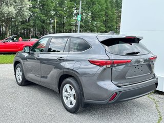 Toyota Highlander LE AWD / BAS KILOS / MEILLEUR VUS SUR LE MARCHÉ / 2023 à Thetford Mines, Québec - 6 - w320h240px