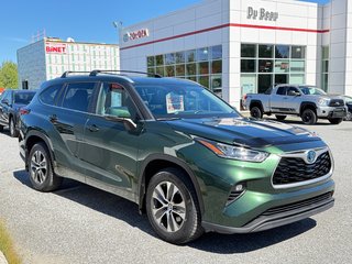 2023 Toyota Highlander HYBRIDE XLE AWD / PEA 29-01-27=100KM / in Thetford Mines, Quebec - 3 - w320h240px