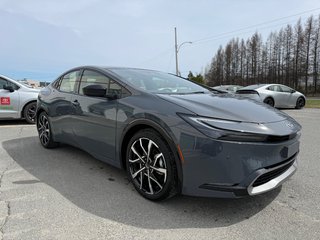 2026 Toyota Prius Plug-In Hybrid XSE in Thetford Mines, Quebec - 3 - w320h240px