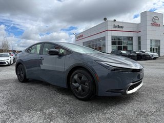 2026 Toyota Prius Plug-In Hybrid SE in Thetford Mines, Quebec - 3 - w320h240px