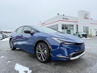 Toyota Prius XLE HYBRIDE AWD 2026 à Thetford Mines, Québec - 3 - w320h240px