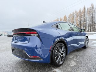Toyota Prius XLE HYBRIDE AWD 2026 à Thetford Mines, Québec - 4 - w320h240px