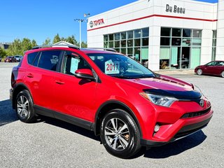 Toyota RAV4 XLE AWD / FINANCEMENT DISPONIBLE / 2017 à Thetford Mines, Québec - 4 - w320h240px
