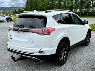 Toyota RAV4 SE AWD / CUIR / GPS / HITCH ET +++ / 2018 à Thetford Mines, Québec - 4 - w320h240px