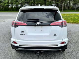 Toyota RAV4 SE AWD / CUIR / GPS / HITCH ET +++ / 2018 à Thetford Mines, Québec - 5 - w320h240px
