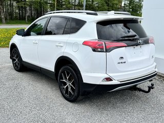 Toyota RAV4 SE AWD / CUIR / GPS / HITCH ET +++ / 2018 à Thetford Mines, Québec - 6 - w320h240px