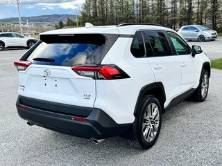 Toyota RAV4 XLE PREMIUM AWD / MAGS 19 / CUIR / 2019 à Thetford Mines, Québec - 4 - w320h240px