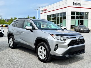 Toyota RAV4 XLE AWD / TRÈS BAS KILOS / FIABILITÉ ASSURÉE / 2019 à Thetford Mines, Québec - 3 - w320h240px