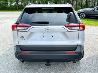 Toyota RAV4 XLE AWD / TRÈS BAS KILOS / FIABILITÉ ASSURÉE / 2019 à Thetford Mines, Québec - 5 - w320h240px