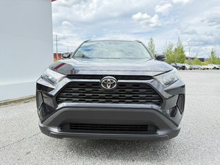 2020 Toyota RAV4 LE/ÉCONOMIQUE/POLYVALENT/BONNE VALEUR DE REVENTE in Thetford Mines, Quebec - 2 - w320h240px