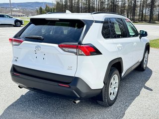 2021 Toyota RAV4 LE AWD / 1 SEUL PROPRIÉTAIRE / FIABILITÉ / in Thetford Mines, Quebec - 5 - w320h240px