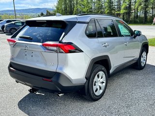 Toyota RAV4 LE AWD / INSPECTÉ / CERTIFIÉ / 1 SEUL PROPRIÉTAIRE 2021 à Thetford Mines, Québec - 4 - w320h240px