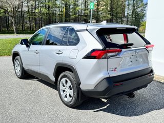 Toyota RAV4 LE AWD / INSPECTÉ / CERTIFIÉ / 1 SEUL PROPRIÉTAIRE 2021 à Thetford Mines, Québec - 6 - w320h240px