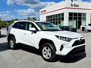 Toyota RAV4 XLE AWD / BAS KILOS / FIABILITÉ LÉGENDAIRE / 2021 à Thetford Mines, Québec - 3 - w320h240px