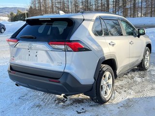 Toyota RAV4 XLE AWD / BAS KILOS / ENTRETENU AVEC SOINS / 2021 à Thetford Mines, Québec - 5 - w320h240px