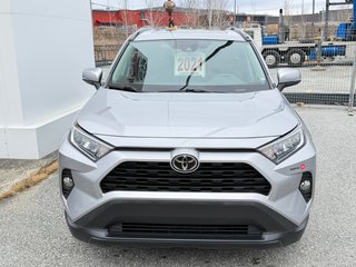 Toyota RAV4 XLE AWD / ATTACHE REMORQUE / FREINS NEUFS / 2021 à Thetford Mines, Québec - 2 - w320h240px