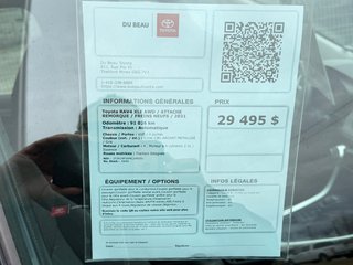 Toyota RAV4 XLE AWD / ATTACHE REMORQUE / FREINS NEUFS / 2021 à Thetford Mines, Québec - 4 - w320h240px