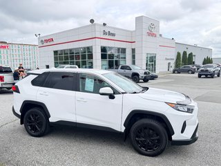 2022 Toyota RAV4 LE AWD / MEILLEUR VUS SUR LE MARCHÉ POINT FINAL / in Thetford Mines, Quebec - 4 - w320h240px