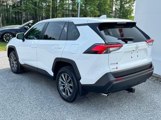 Toyota RAV4 LE AWD / VITRES TEINTÉES*HITCH*DÉMARREUR ET + / 2023 à Thetford Mines, Québec - 6 - w320h240px