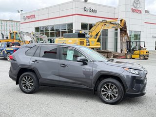2023 Toyota RAV4 LE AWD / TRÈS BAS KILOS 27.200KM / CERTIFIÉ WOW / in Thetford Mines, Quebec - 3 - w320h240px