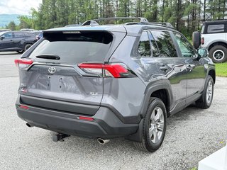 Toyota RAV4 XLE AWD / HITCH / PEA 29-11-27=100KM WOW !!! / 2024 à Thetford Mines, Québec - 5 - w320h240px