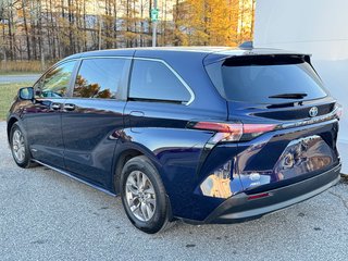Toyota Sienna XLE AWD / HYBRIDE / AUBAINE A SAISIR !! / 2021 à Thetford Mines, Québec - 6 - w320h240px