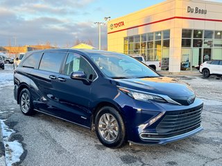 Toyota Sienna XLE AWD / HYBRIDE / AUBAINE A SAISIR !! / 2021 à Thetford Mines, Québec - 3 - w320h240px