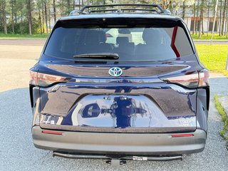 2024 Toyota Sienna XLE FWD / 8 PLACES / PEA 23-05-29=120KM / in Thetford Mines, Quebec - 6 - w320h240px